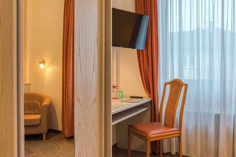 Centro Hotel Sautter 48/63