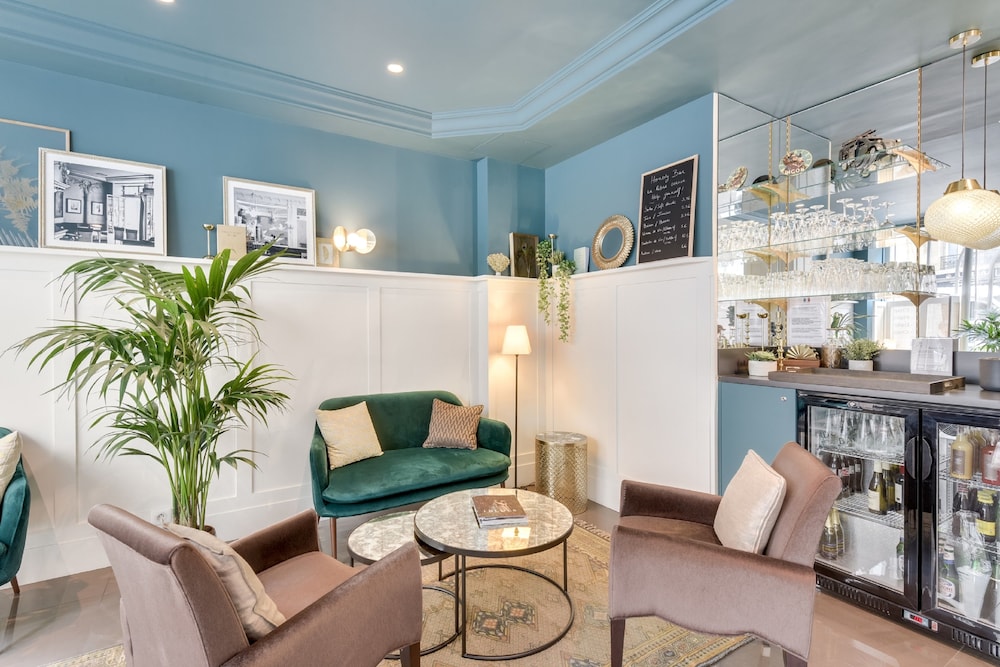 Hotel Passy Eiffel 55/67