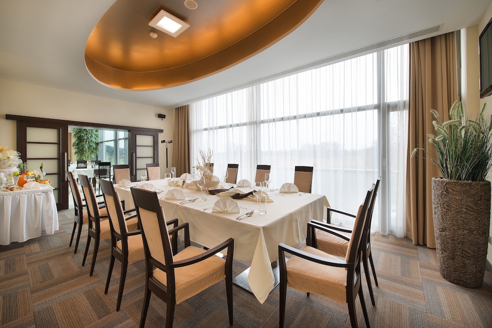 Wellness Hotel Diamant (ex Relaxacni A Regeneracni Centrum) 41/50