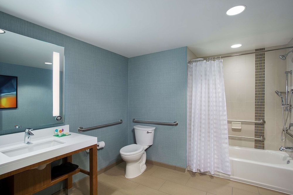 Hyatt Place Chicago Midway Airport 23/66