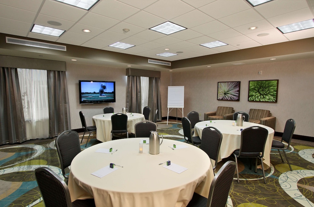Hampton Inn And Suites Winnie 42/46
