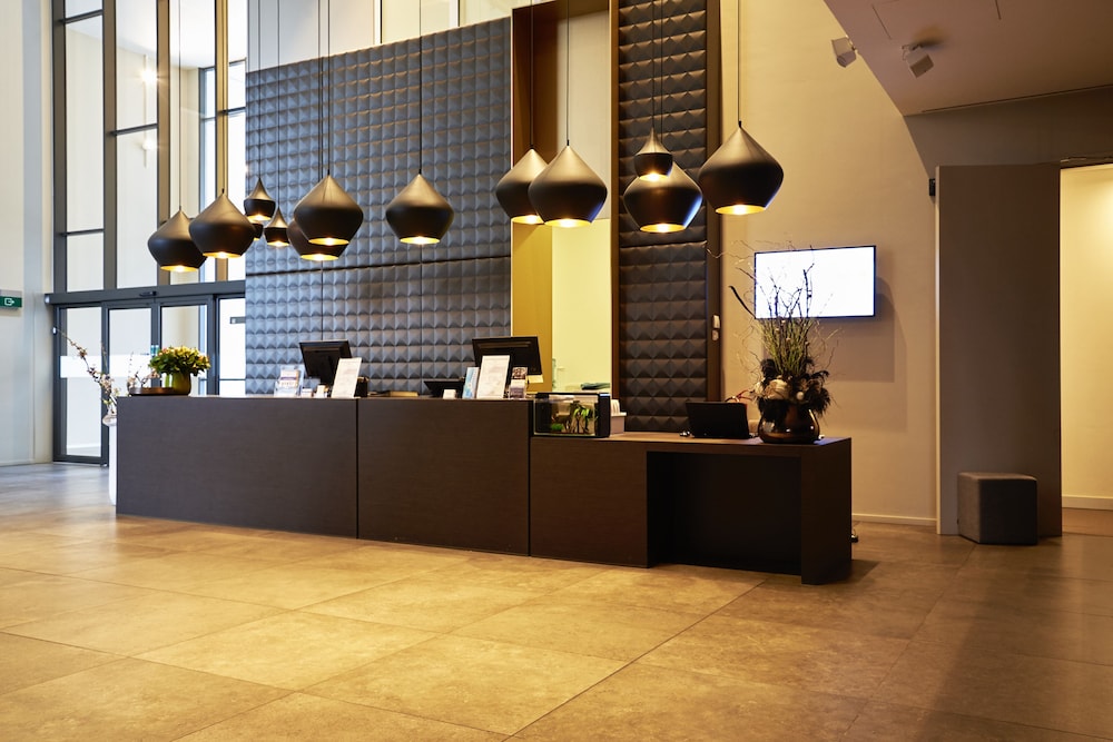 Hotel Mercure Roeselare 12/68