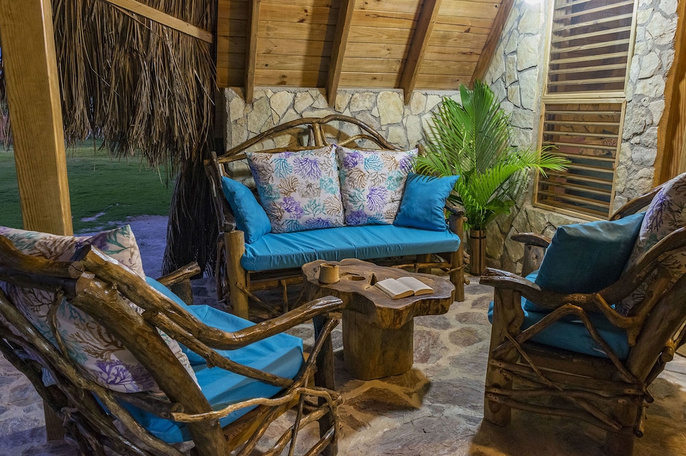 Chalet Tropical Village B&amp;B 54/74