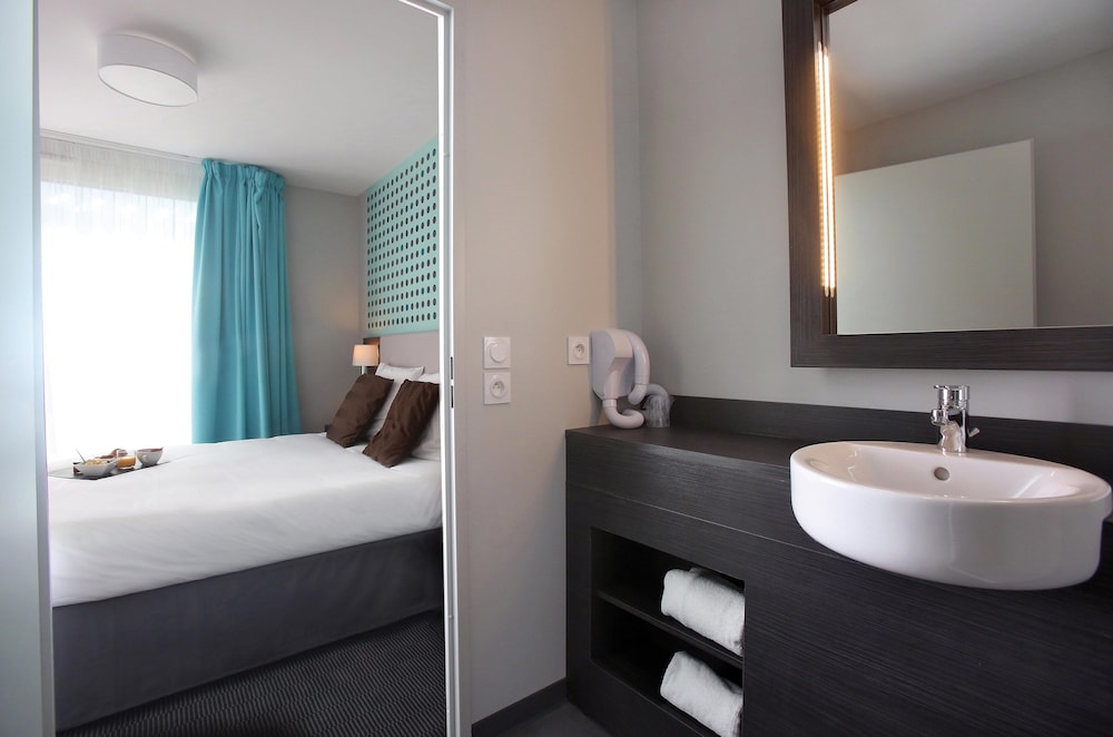 Appart City Confort Montpellier Ovalie 2 10/70