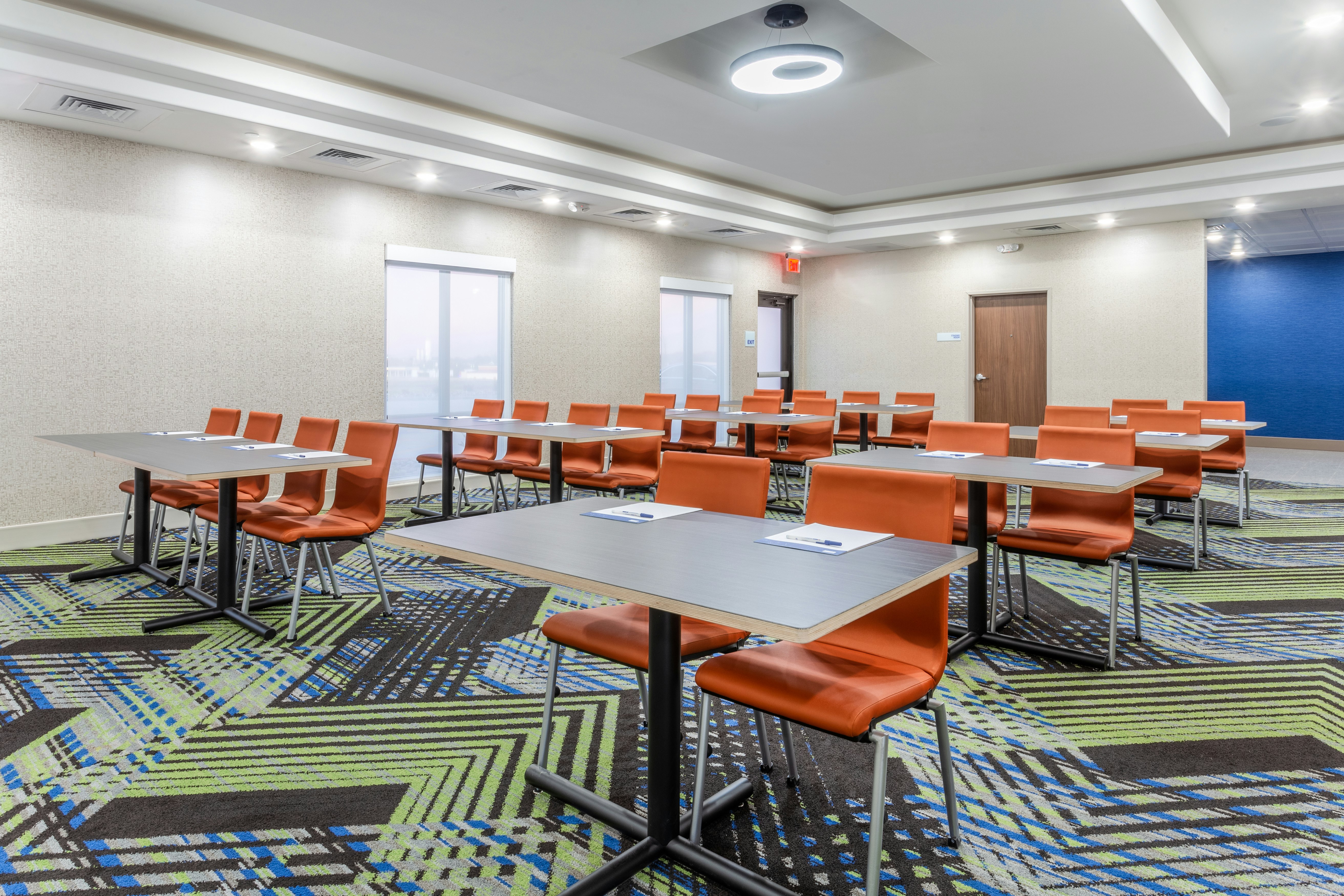 Holiday Inn Express Kearney 45/48
