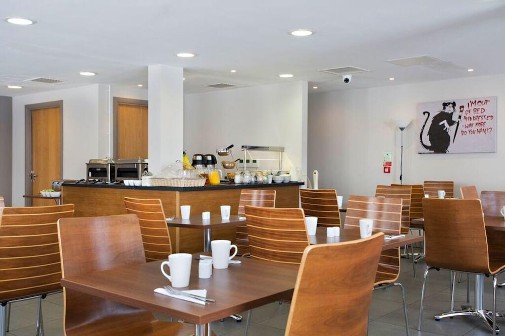 Britannia Study Hotel 48/66