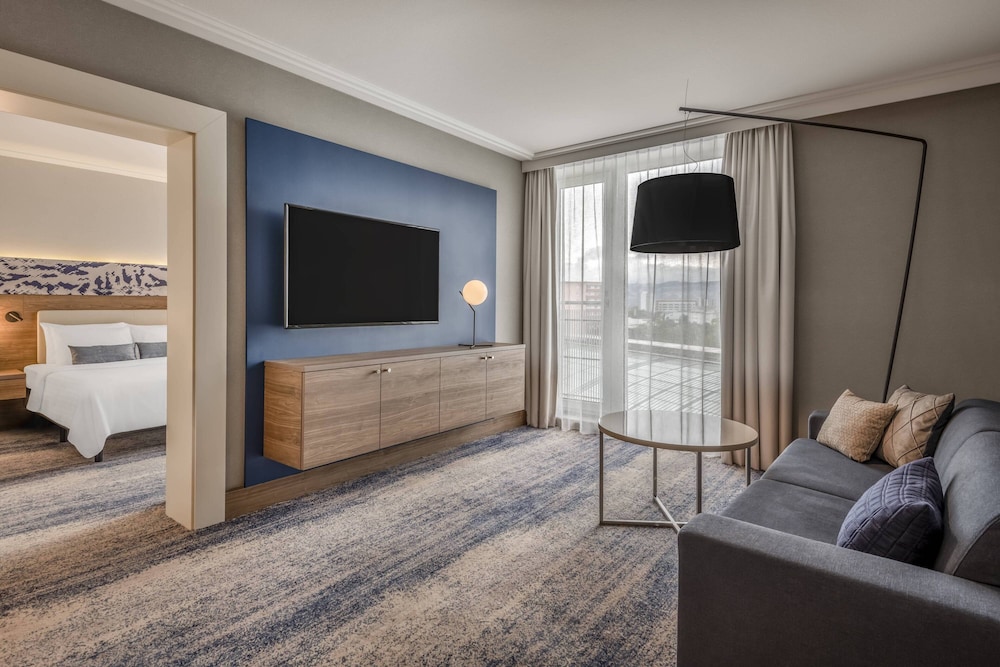 Courtyard By Marriott Linz 25/55