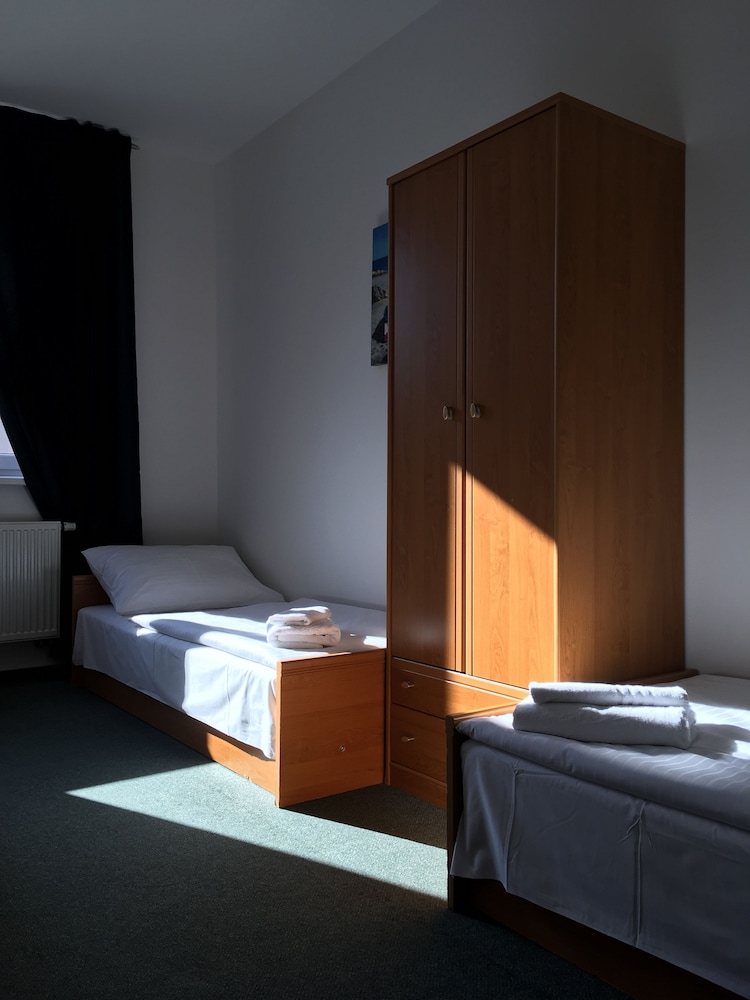 Hotel Arko 12/63