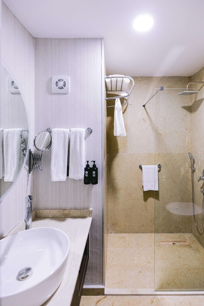 Ramada by Wyndham Cesme 65/67