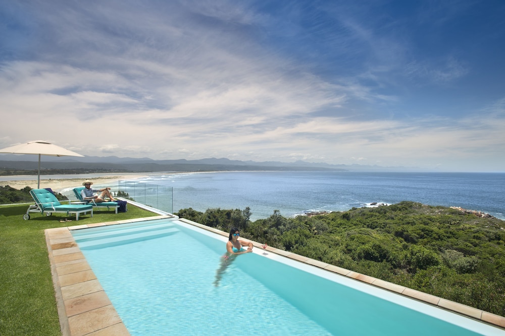 The Plettenberg 36/85