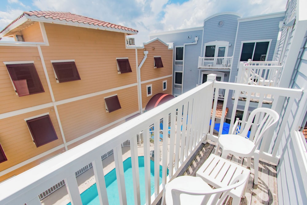 Seaside Amelia Inn 2/64