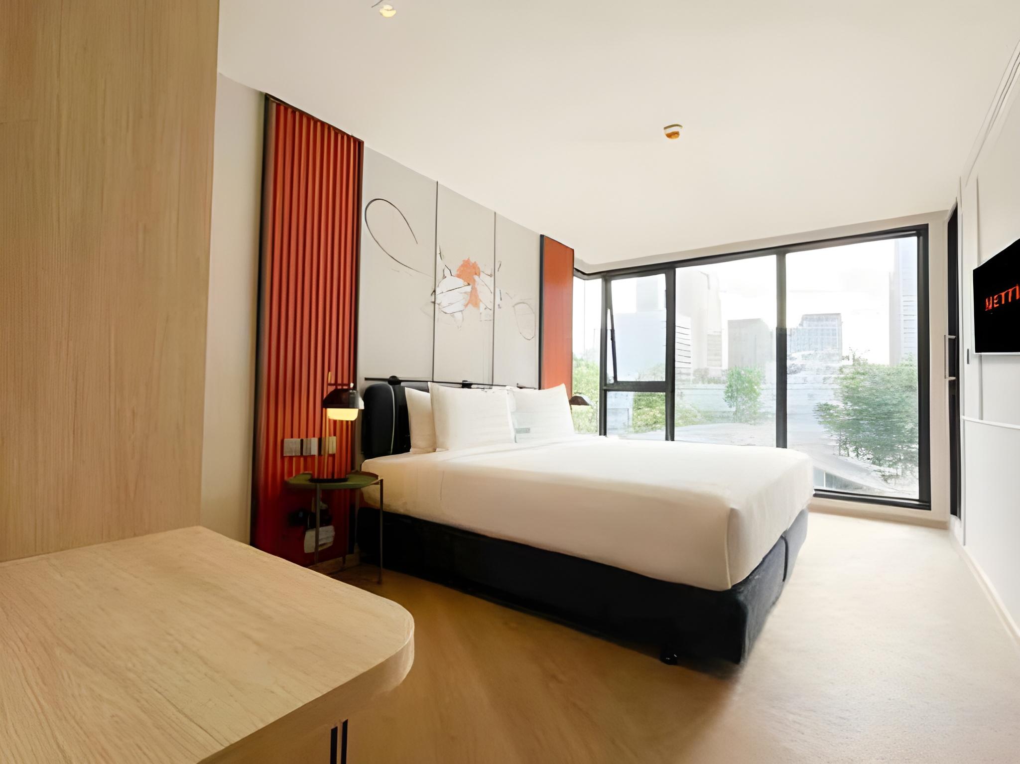 1 Bedroom, Suite, with View