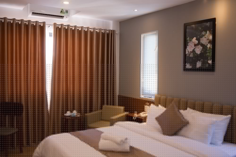 Gardenia Hue Hotel 24/64