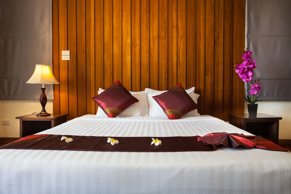 Pattra Vill Resort 22/72