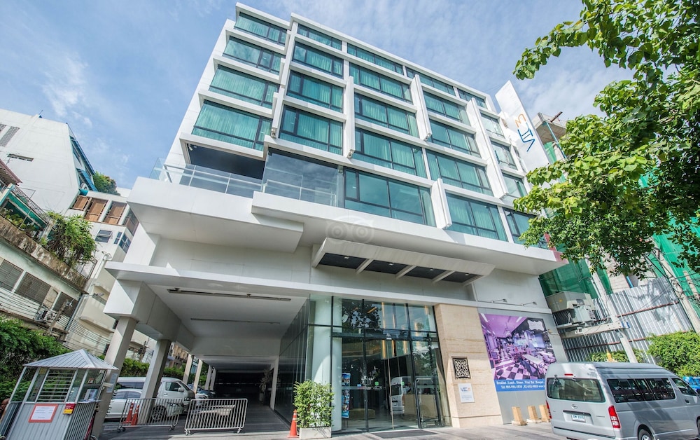 Vic3 Bangkok Hotel in BANGKOK