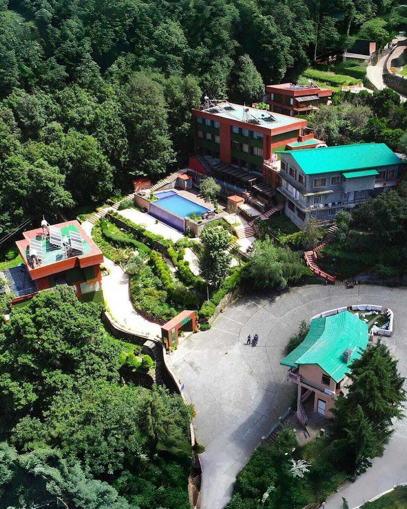 Aamari Resorts 42/51