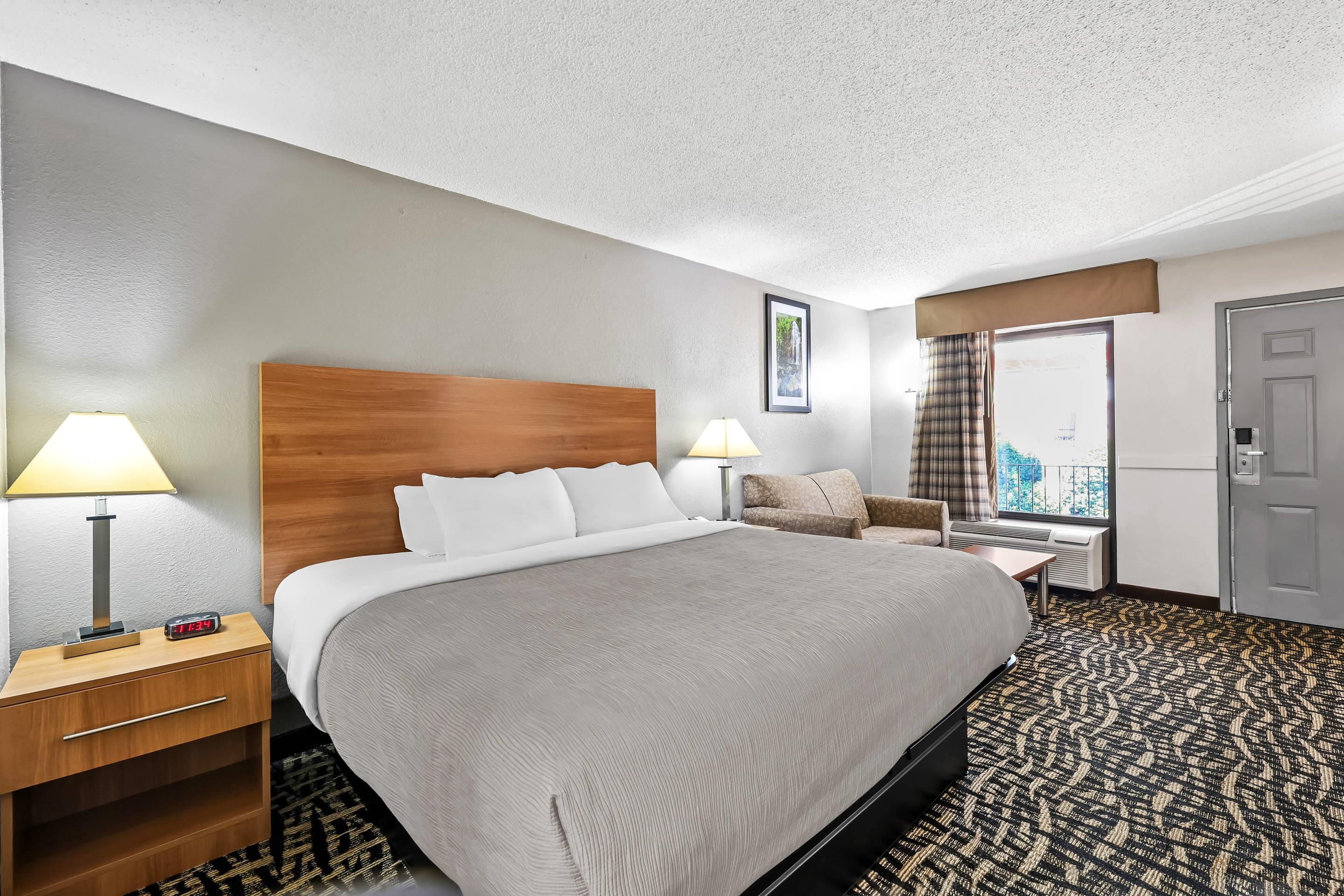 غرفة بسرير كينج، Quality Inn Bowling Green South 3/6