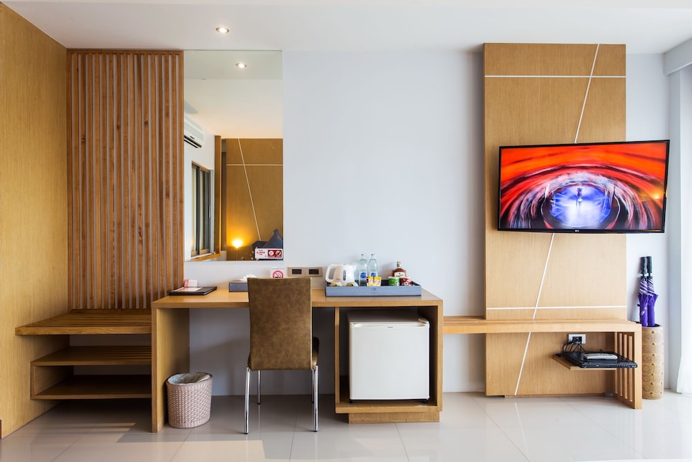 Chaweng Cove Beach Resort 54/72