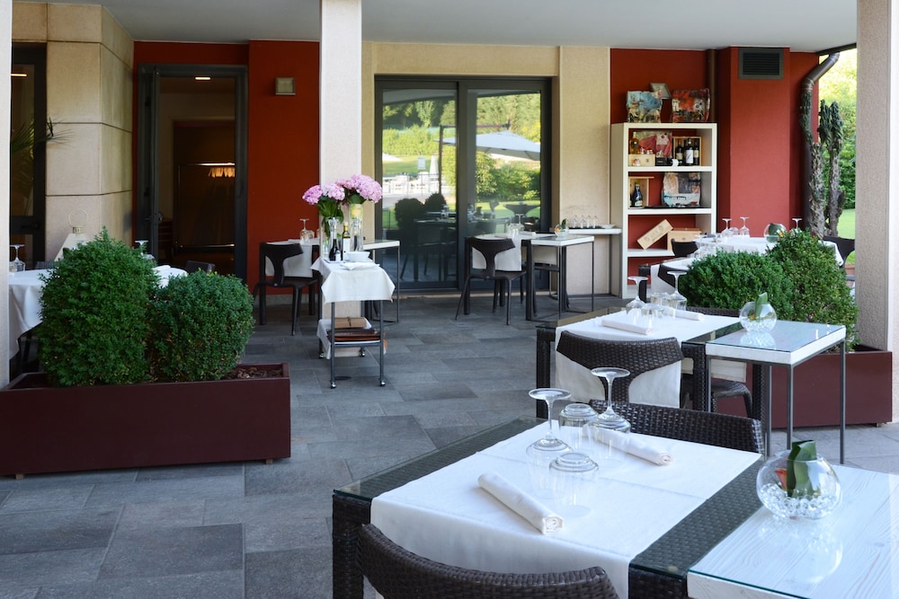 Red S Redaelli Hotel 54/66