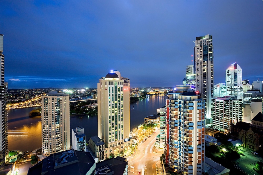 Mantra on Queen Brisbane 5/52