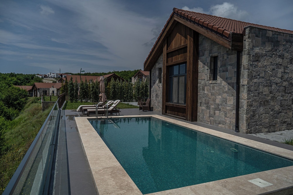 Basqal Resort & Spa 49/57