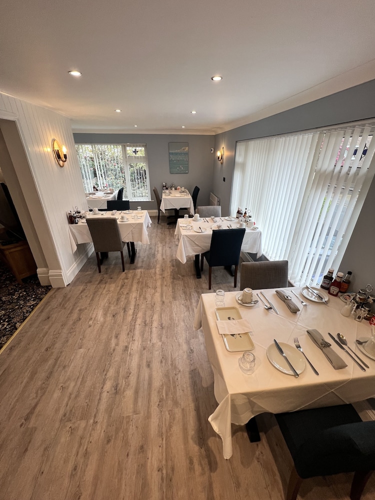 The Birkdale Guest House 38/50