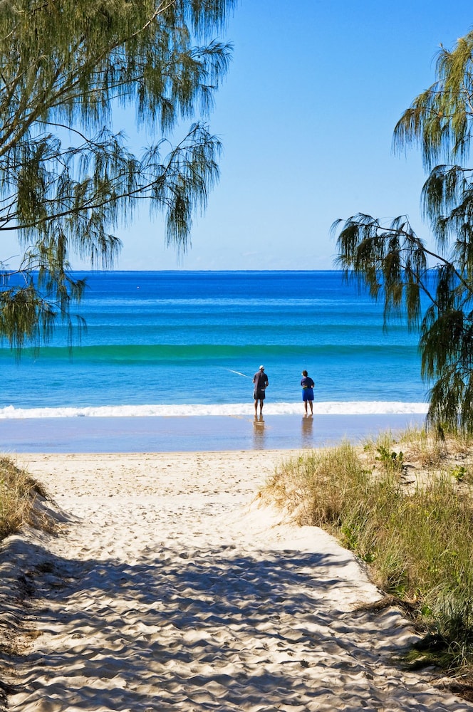 OCEANSIDE RESORT 41/58