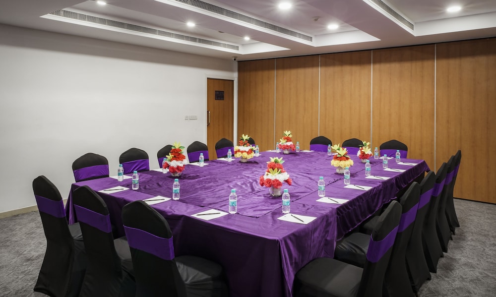 CASPIA HOTEL NEW DELHI SHALIMAR BAGH 59/67