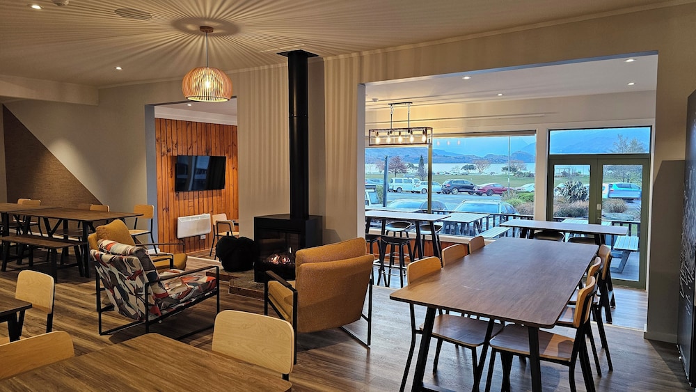 Haka House Wanaka 28/37