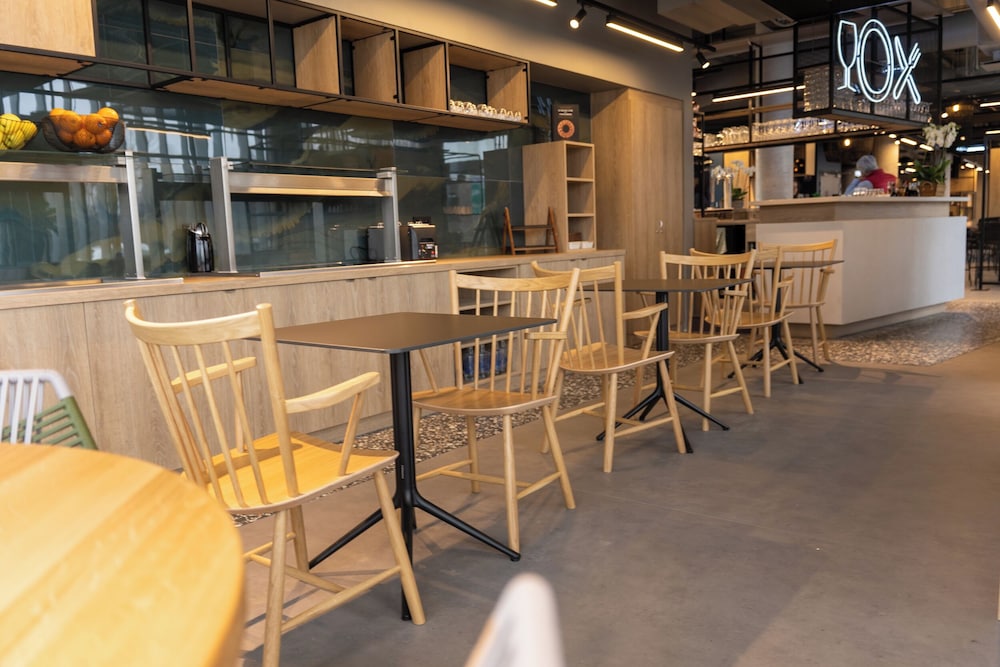 Ibis Bourgoin Jallieu Medipole 30/48