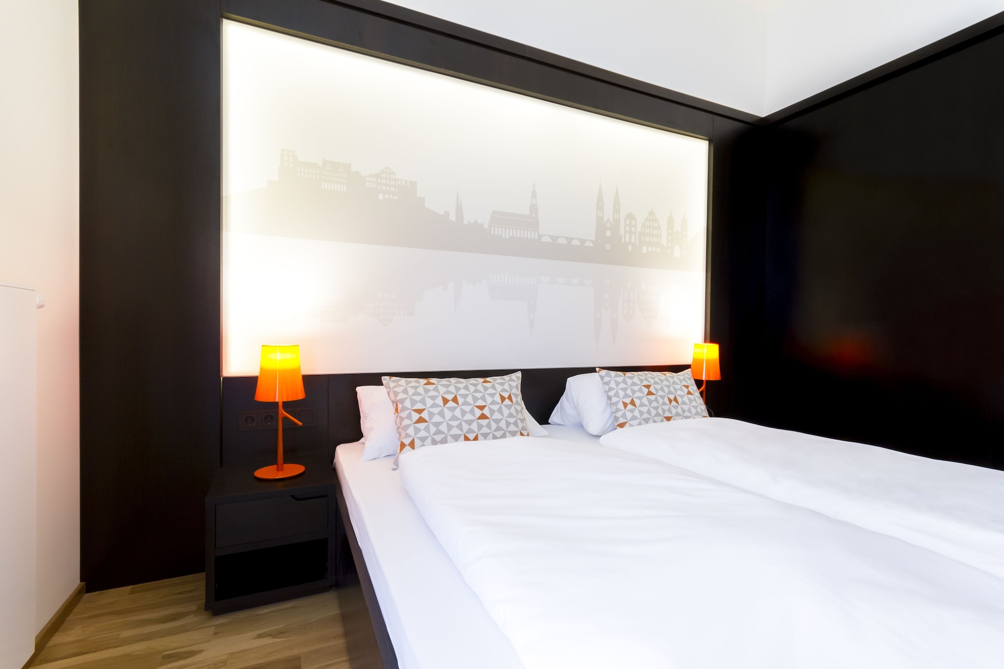 ROOM, DOUBLE BED, BALCONY
