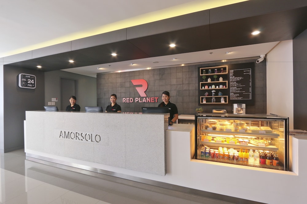 Red Planet Makati Amorsolo 10/56