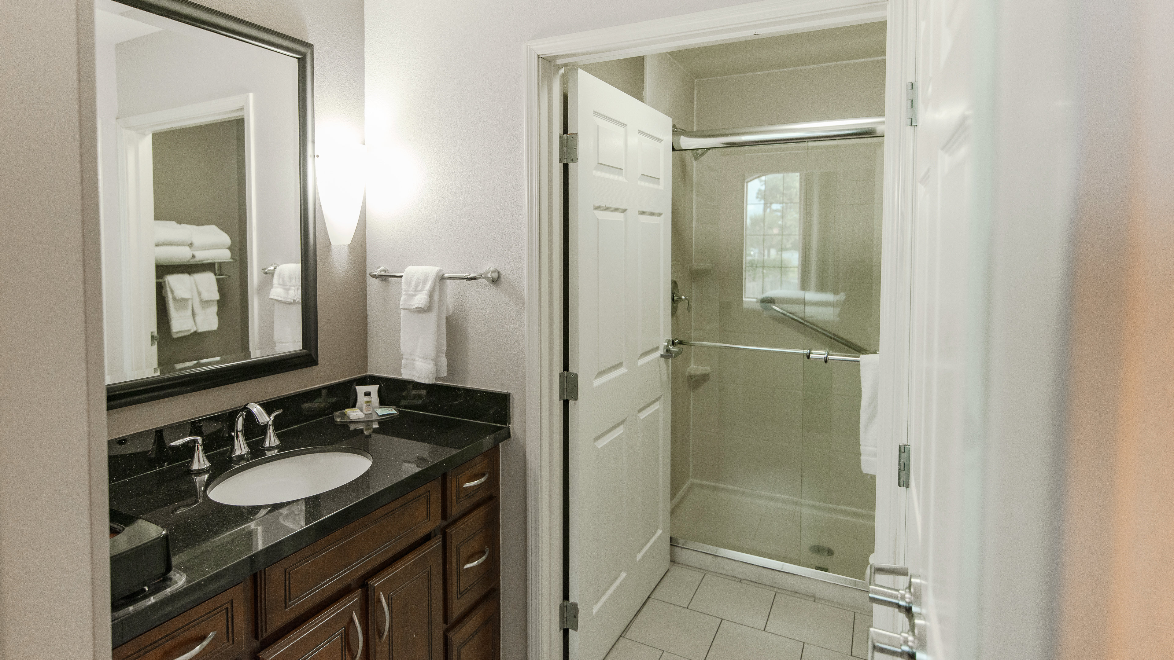 Staybridge Suites Wilmington East 46/48