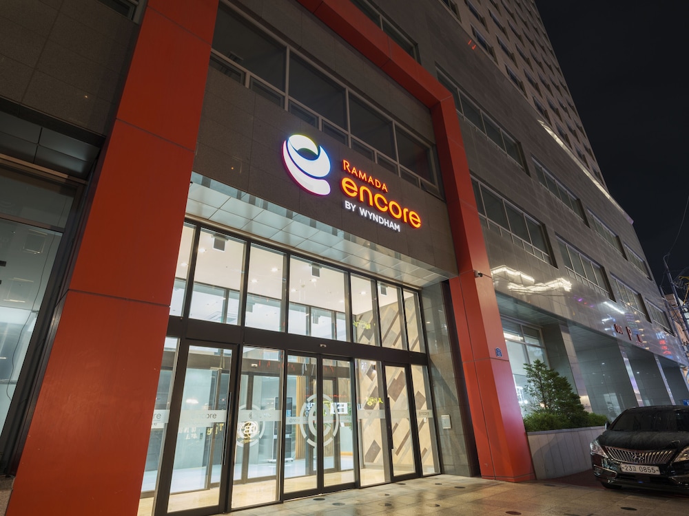 Ramada Encore by Wyndham CheonAn in CHEONAN