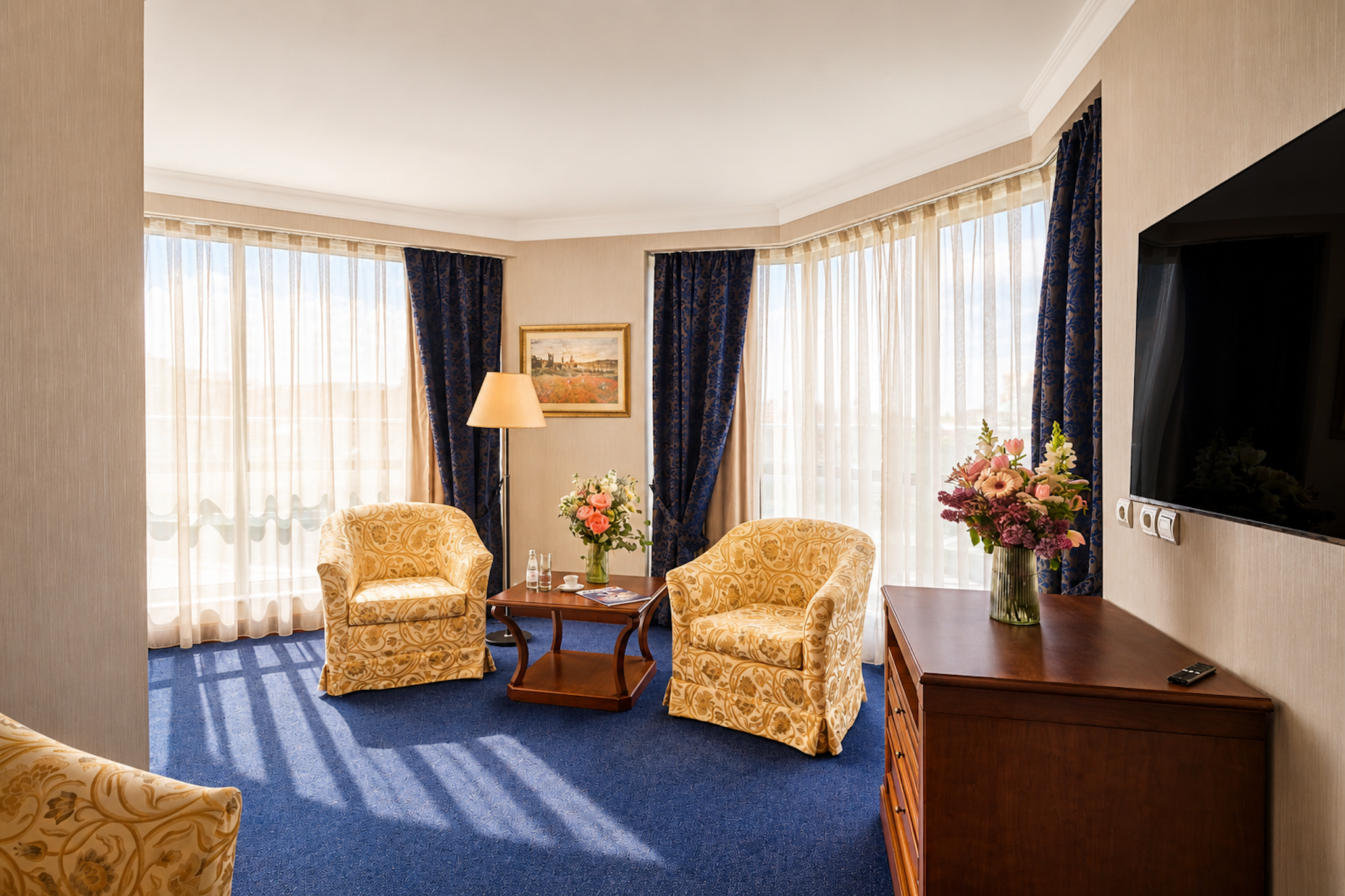 Crystal Palace Boutique Hotel 51/68