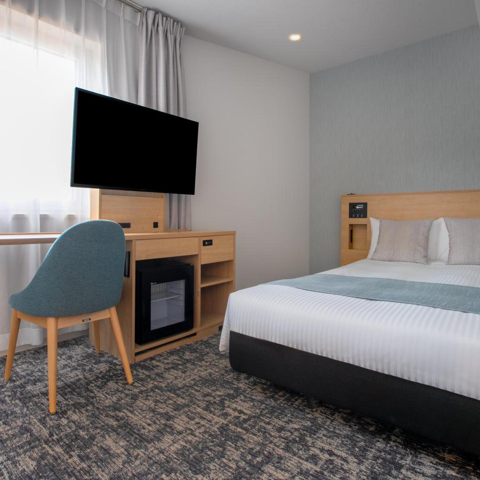 Room, Single