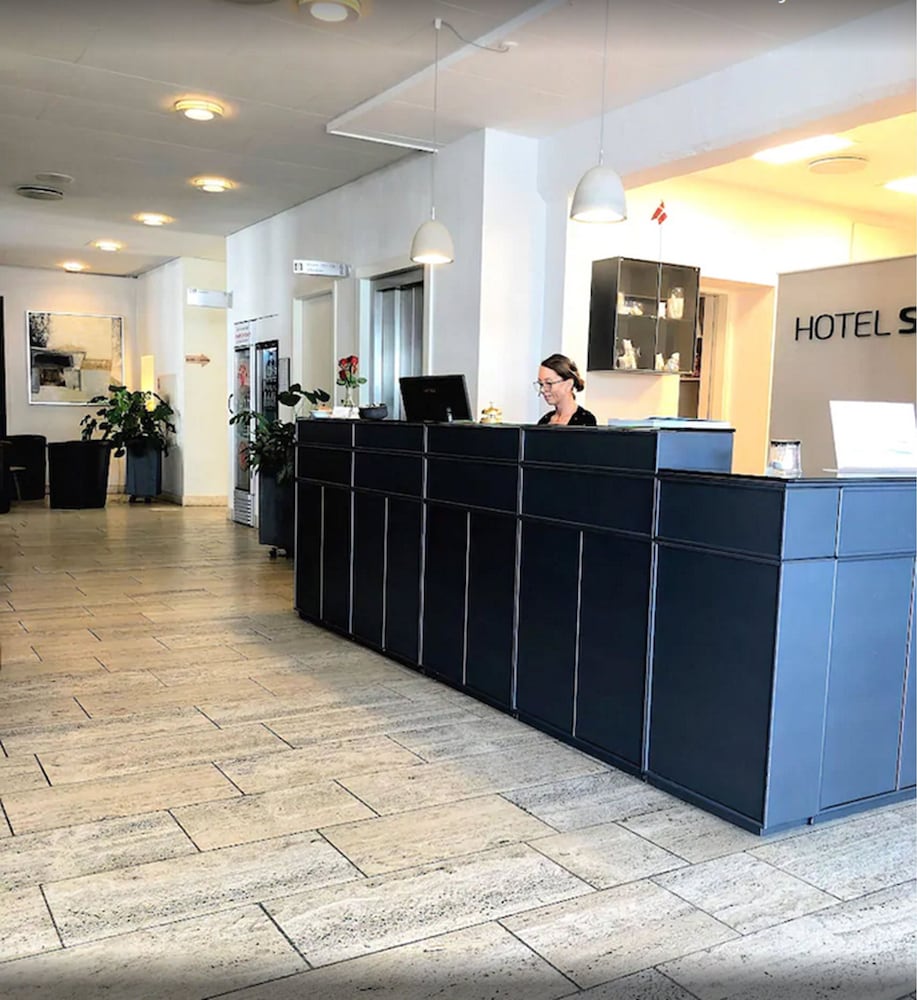 Hotel Skivehus 8/50