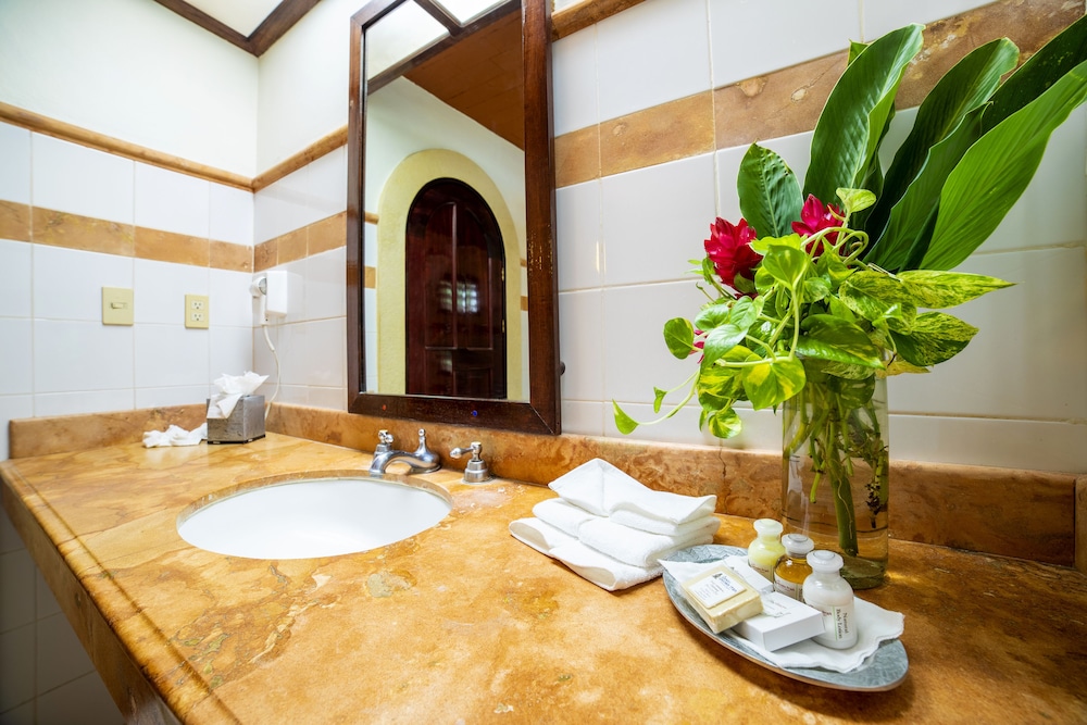 Chichen Itza Hotel 28/28