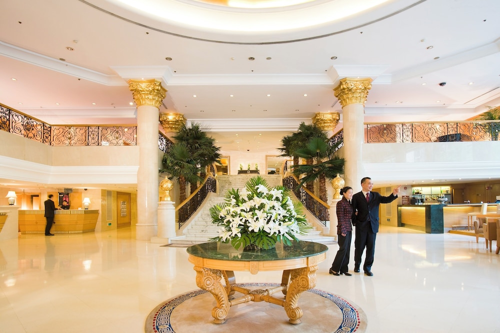 Peace Hotel Beijing(ex Novotel Peace Hotel Beijing) 10/71