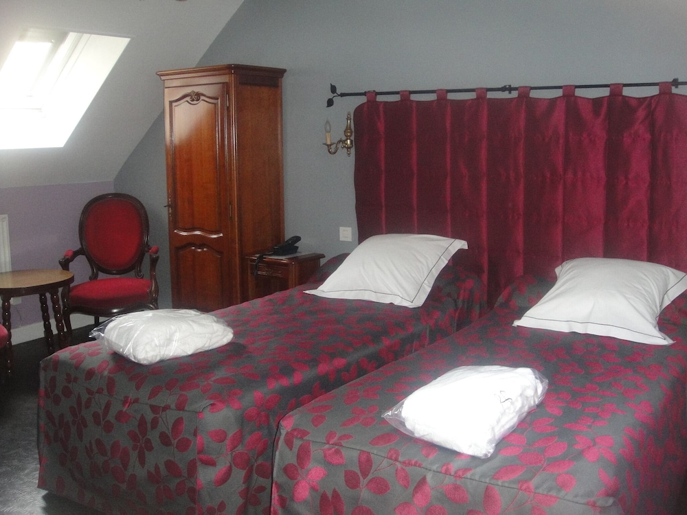 LOGIS HOTEL DE L ECU 11/23