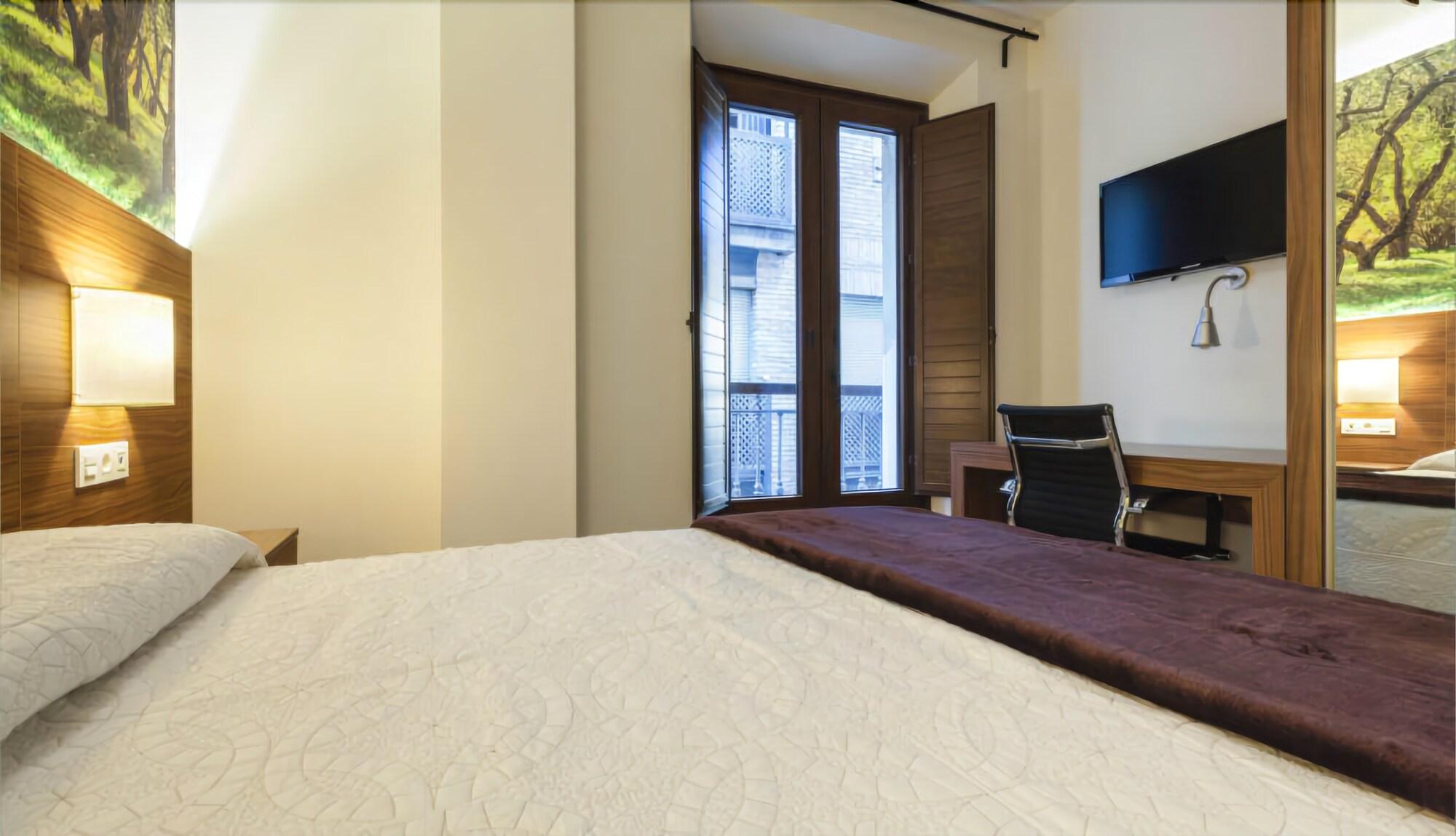 Hotel Arriola 20/55