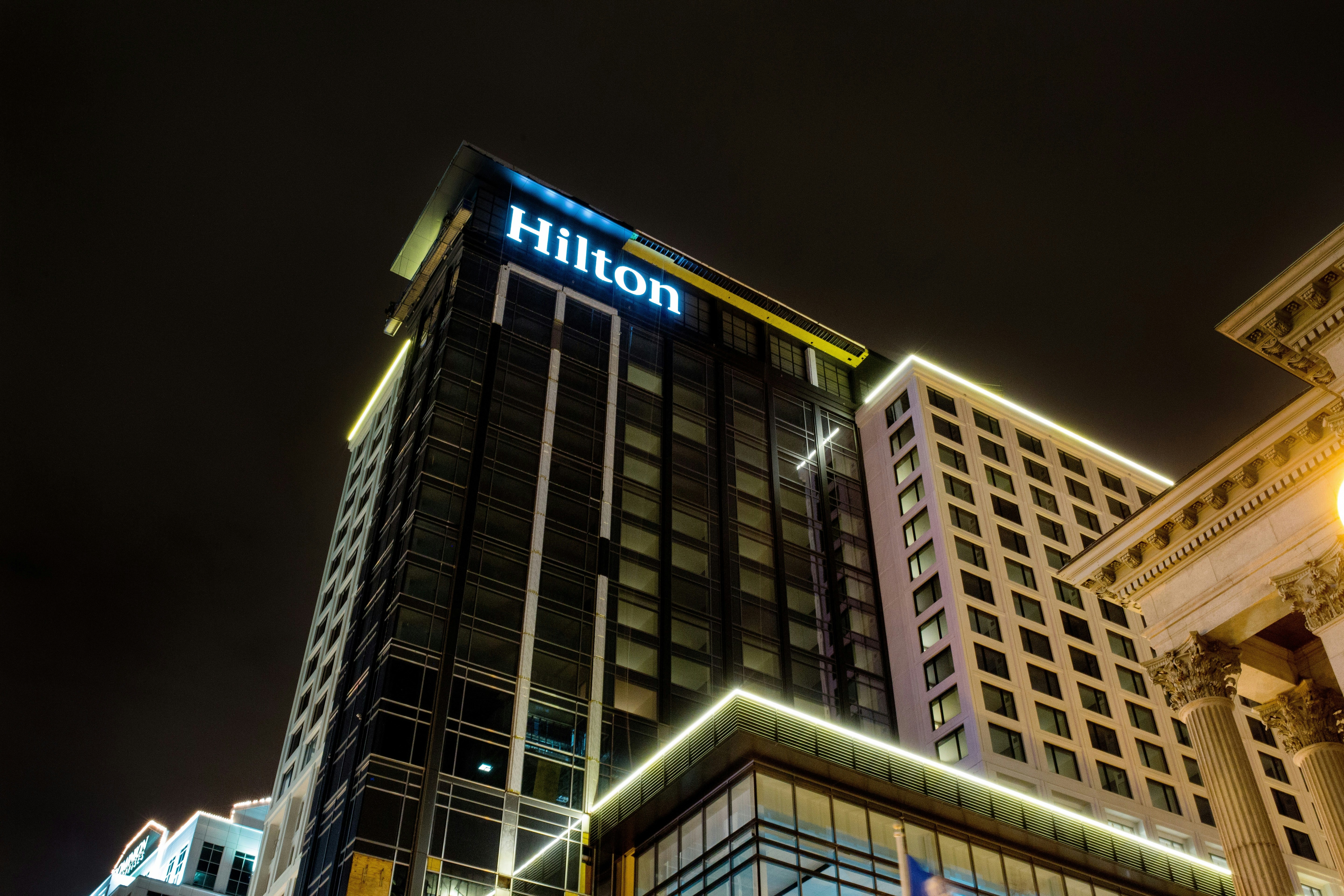 Hilton Norfolk The Main 2/80