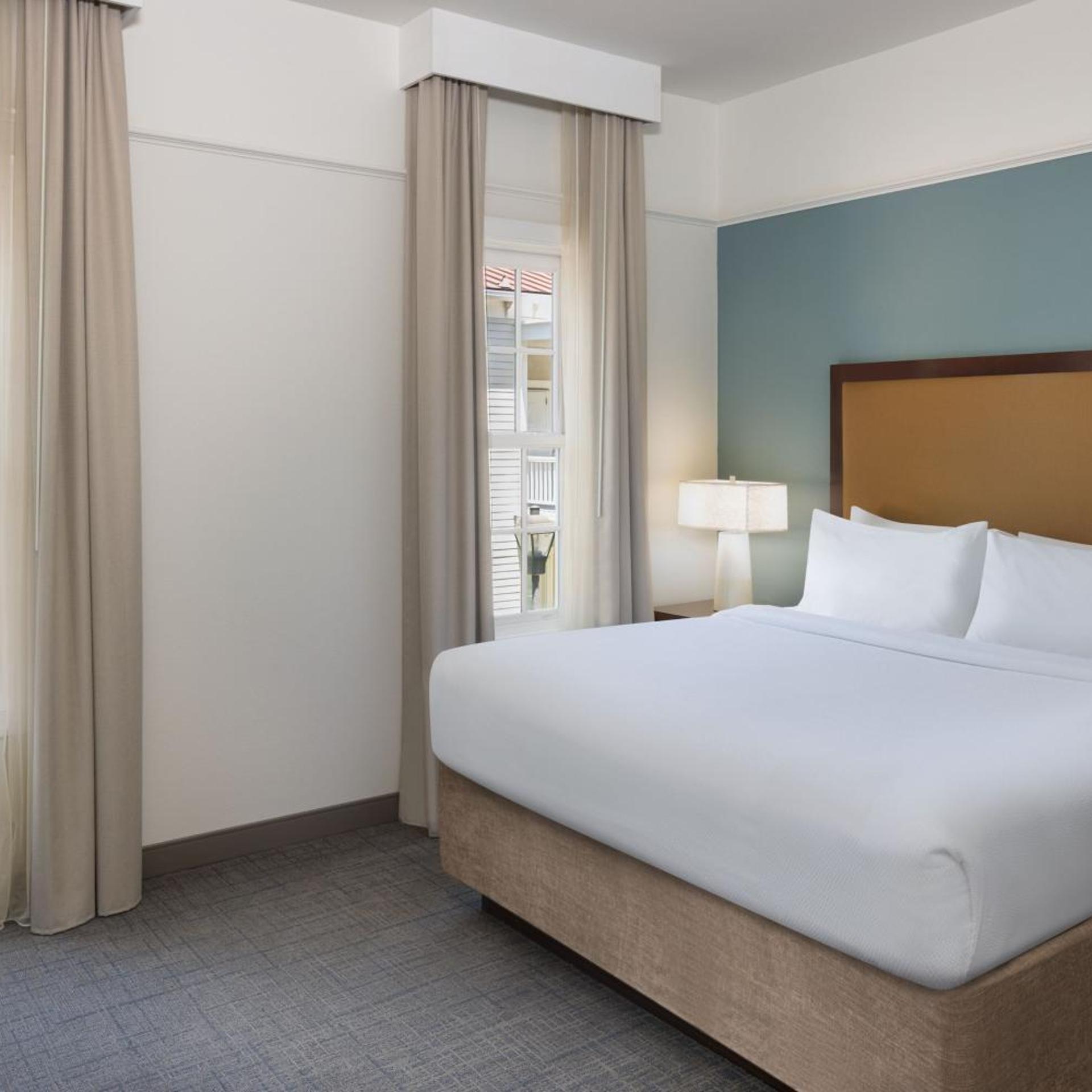 Cottage, Studio, Suite, King Bed, Sofa