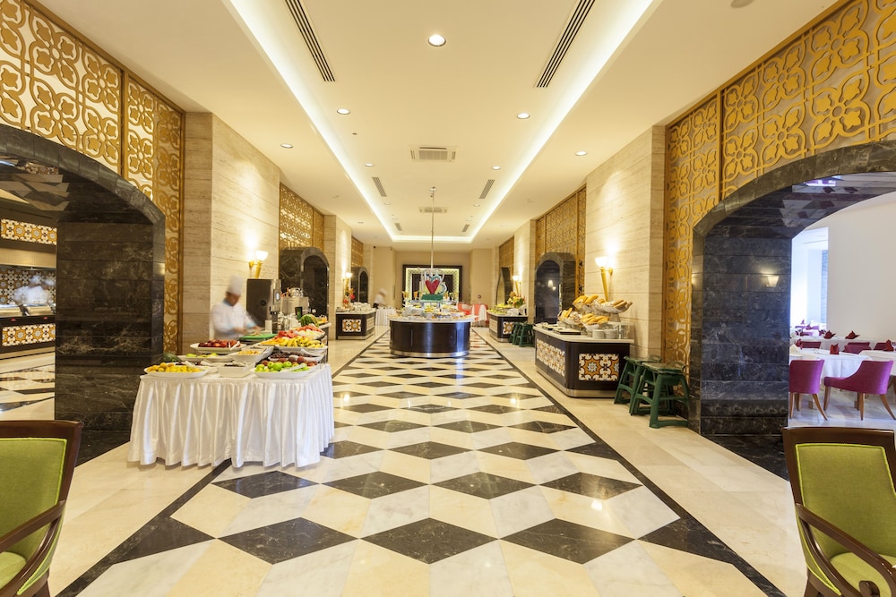 Melas Lara Hotel 11/53