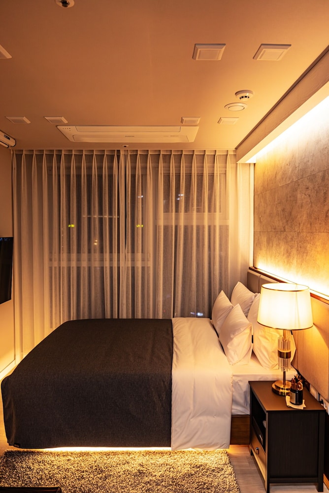 Raviens Haeundae Avenue 30/54