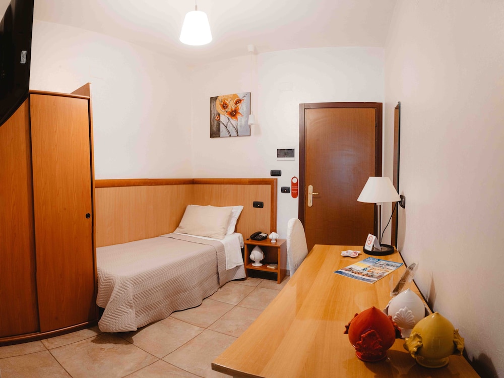Hotel Accord Le Rose 19/50