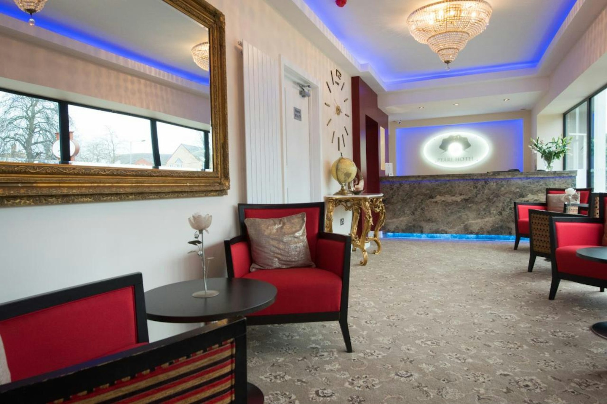The Pearl Hotel 14/18