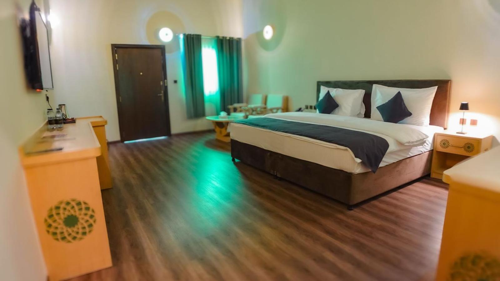 Daraysh Hotel 11/50