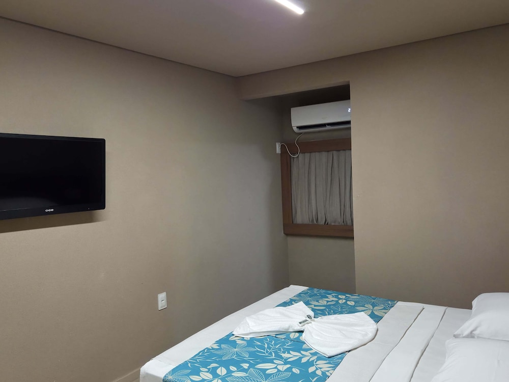 Lagoa Park Hotel 12/40