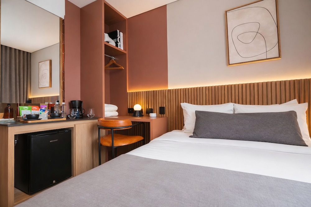 غرفة سوبيريور بسرير كوين بشرفة، Heiss Hotel 5/10